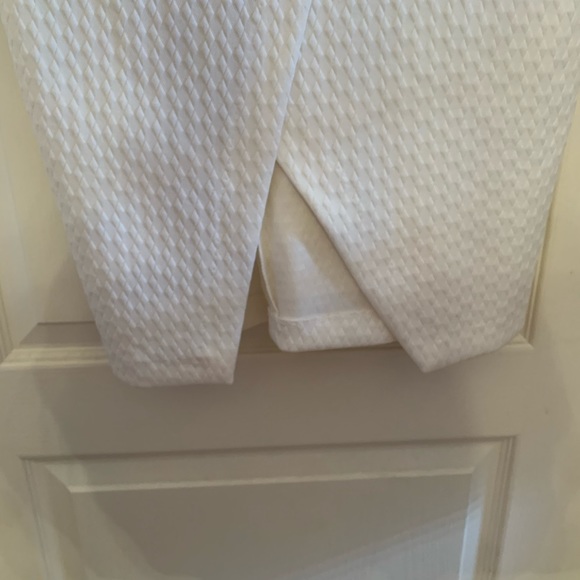 BEAUTIFUL ASOS ALL WHITE PENCIL DRESS - Picture 3 of 9